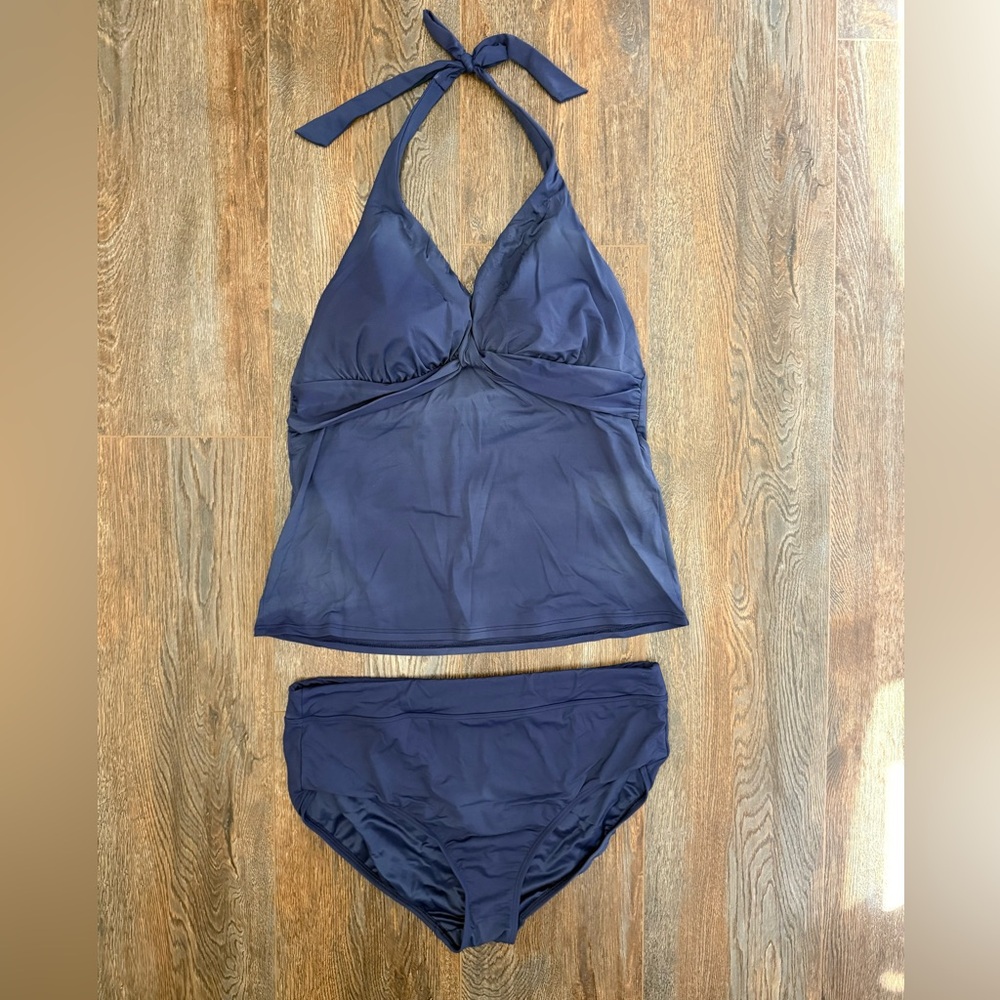 Lands End navy halter tankini set